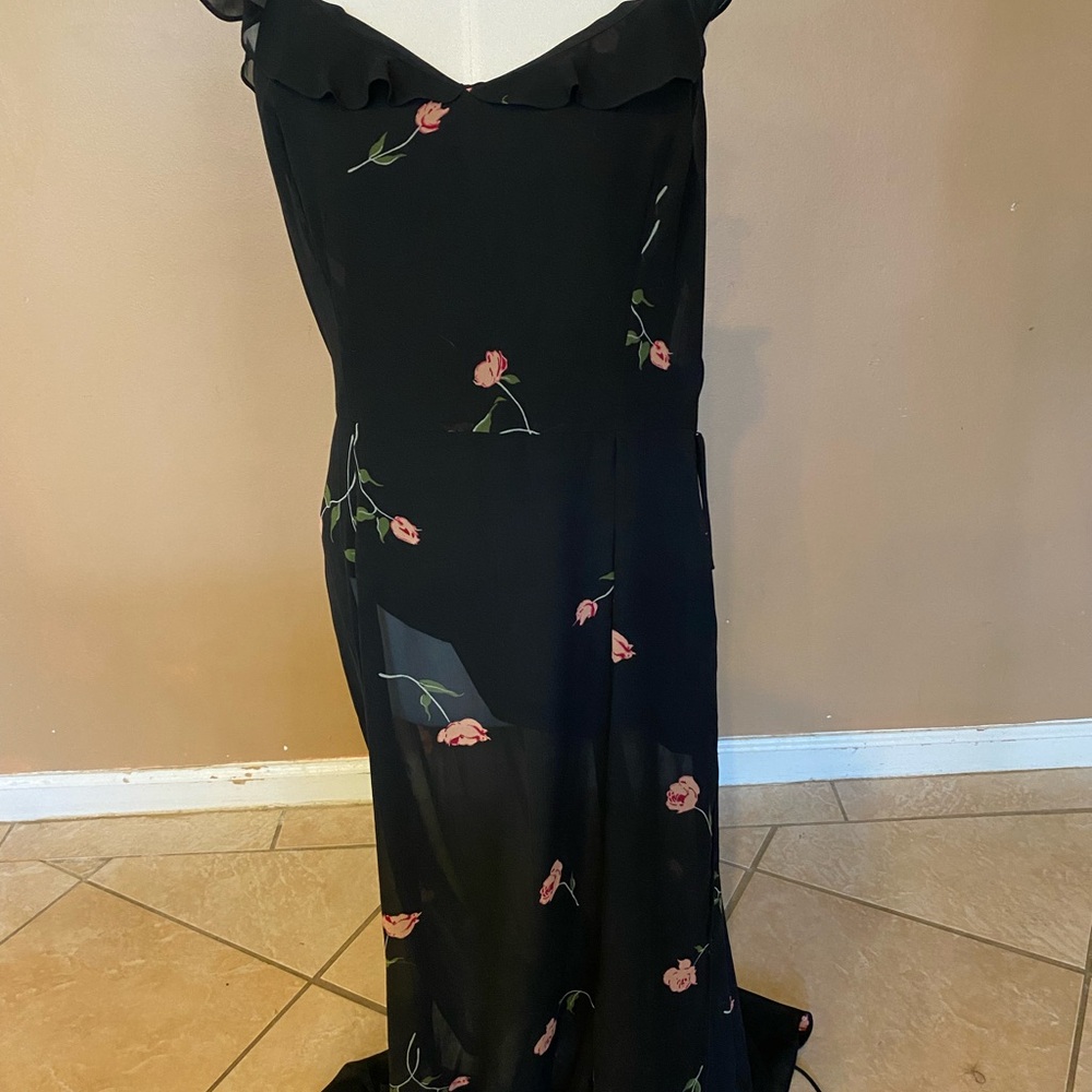 Ashley Graham Black and Pink Sweetheart Maxi Gown